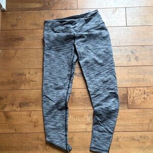 Victoria sport women’s Gray Leggings
